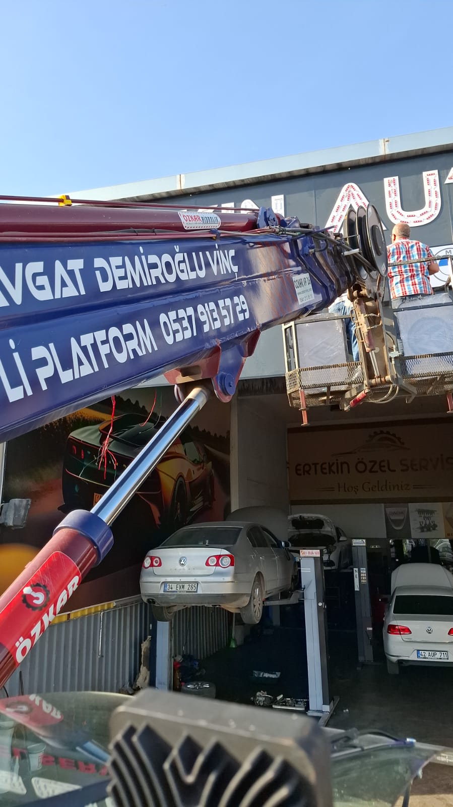 service-img